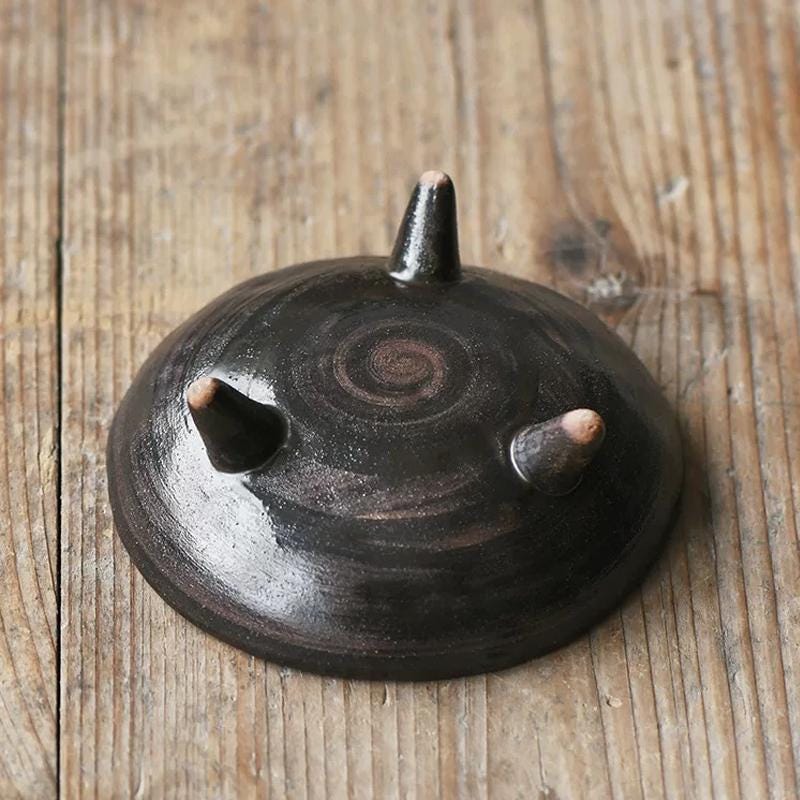 Palo Santo Burner with foot, Ceramic plate, Sushi plate with three foot,cone incense holder, wabisabi incense holder, ceramic dish set MUDxHAND